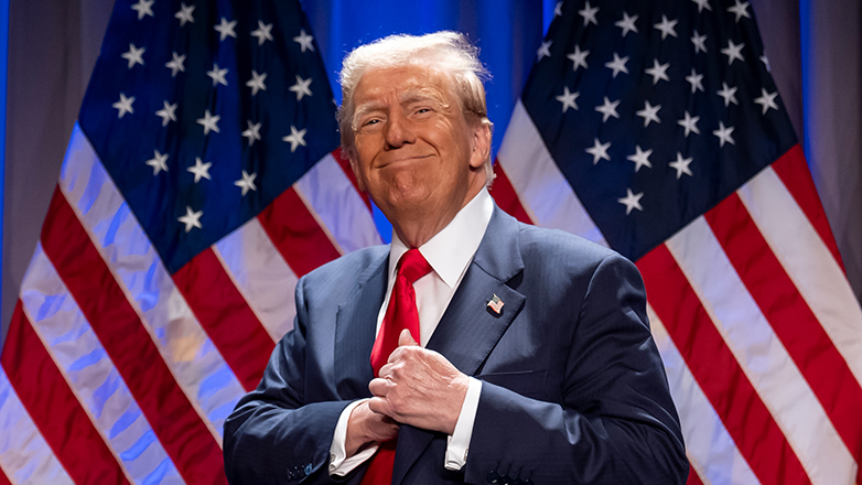 Ο ειδικός εισαγγελέας των ΗΠΑ ζήτησε τον τερματισμό της δίωξης του νέου προέδρου Ντ. Τραμπ