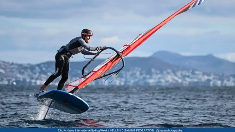 Ιστιοπλοΐα: Οι Έλληνες αθλητές πρωταγωνιστούν και στη δεύτερη φάση της «33ης Athens International Sailing Week 2024»