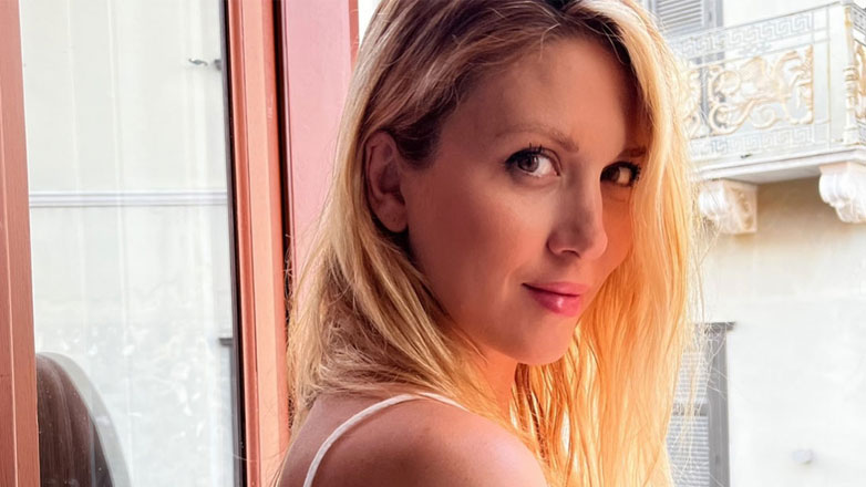 Φωτεινή Πετρογιάννη: Οι πρώτες φωτογραφίες με τον νεογέννητο γιο της μέσα από το μαιευτήριο Φωτεινή Πετρογιάννη: Οι πρώτες φωτογραφίες με τον νεογέννητο γιο της μέσα από το μαιευτήριο