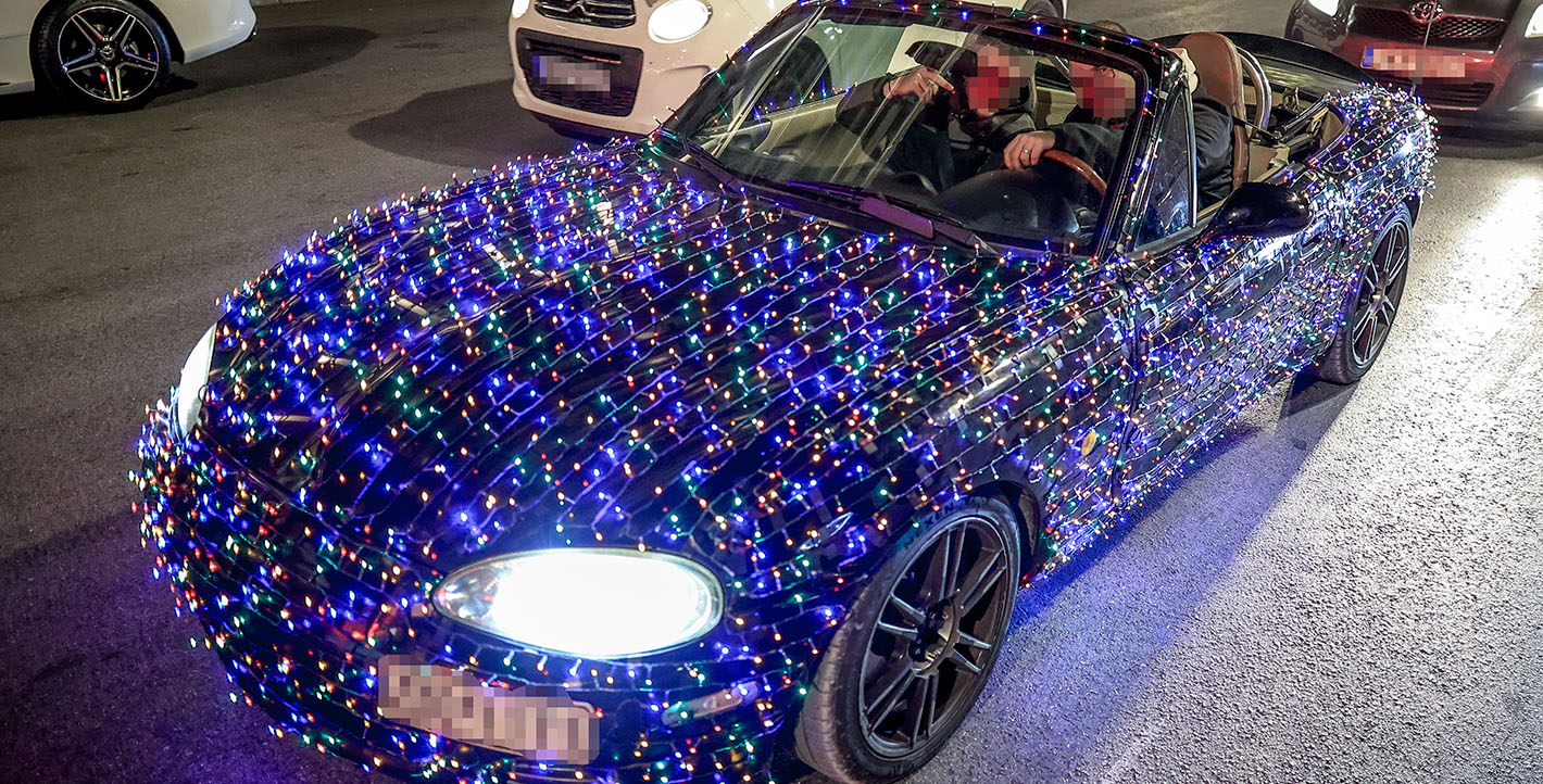 Χριστούγεννα σε… τέσσερις τροχούς