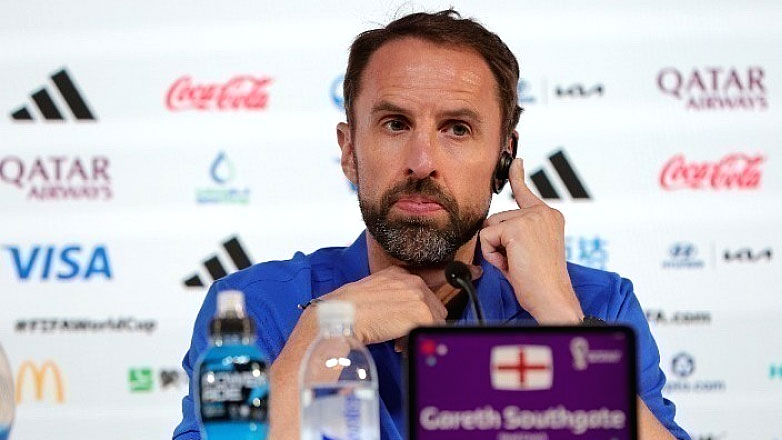 Σάουθγκεϊτ: «Η ζωή μου δεν είναι μόνο το γήπεδο, σκέφτομαι διάφορες προοπτικές»