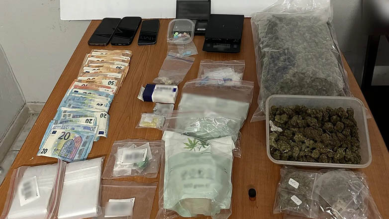 Διαμέρισμα-«σούπερ μάρκετ»  ναρκωτικών στον Άγιο Παντελεήμονα