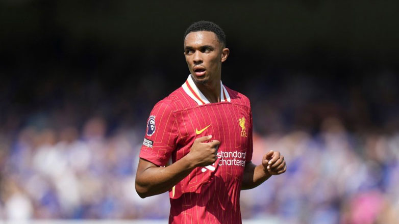 Μπέλιγχαμ: «Ο Αλεξάντερ Άρνολντ ανήκει στη Λίβερπουλ, δεν ξέρω τι θα γίνει»