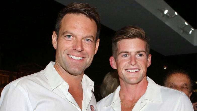 Στέφανος Κασσελάκης – Tyler McBeth: Θα περάσουν τις διακοπές των Χριστουγέννων σε υπερπολυτελές ξενοδοχείο στην Αρκαδία