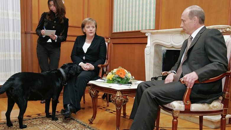 Πούτιν: «Άγγελα, συγχώρεσέ με, σε παρακαλώ!»