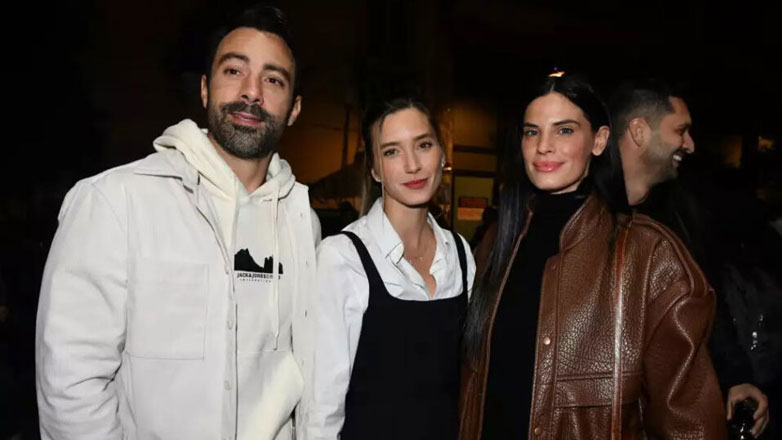 Γιολάντα Καλογεροπούλου: Βρέθηκε στην πρεμιέρα της παράστασης του Σταύρου Σβήγκου μετά την αποκάλυψη της σχέσης τους