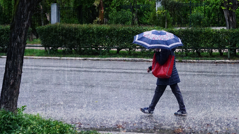 Ραγδαία επιδείνωση του καιρού με καταιγίδες και πτώση της θερμοκρασίας