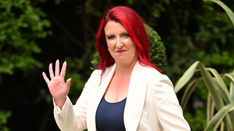 Βρετανία: Παραιτήθηκε η υπουργός Μεταφορών επειδή όταν ήταν νέα είχε κάνει ψευδή δήλωση για κλοπή