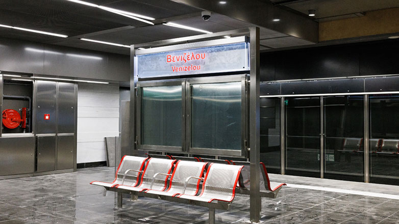 Μετρό Θεσσαλονίκης: Το βανδάλισαν πριν καν ξεκινήσει η λειτουργία του!