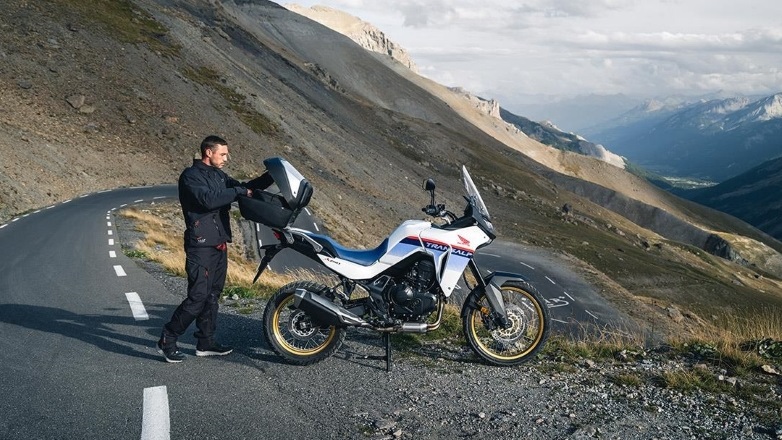 Honda XL750 Transalp με δώρο το Urban Pack αξίας 1.240€