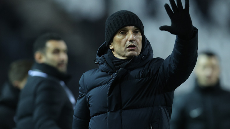 Νέο ξέσπασμα Λουτσέσκου: «Ένα σύστημα που λειτουργεί εις βάρος μας, σαν μαφία…»