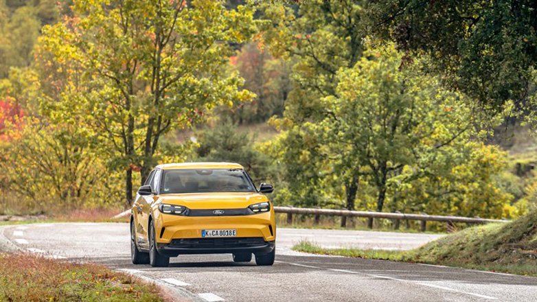 Ford: Τα νέα Explorer και Capri διατίθενται με μπαταρία Τυπικής Χωρητικότητας (Standard Range)