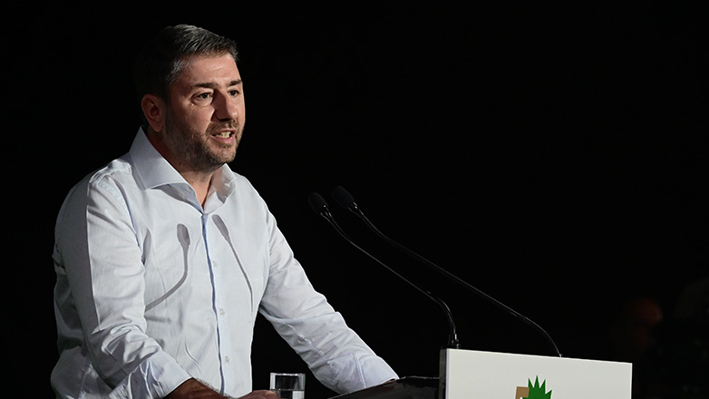 Νίκος Ανδρουλάκης: Τροπολογία του ΠΑΣΟΚ για έκτακτη φορολογία στις τράπεζες