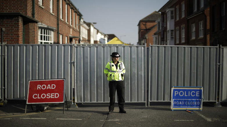 Βρετανία: Ύποπτοι για κατασκοπεία υπέρ της Ρωσίας προσπάθησαν να παρασύρουν σε παγίδα με δόλωμα το σεξ έναν δημοσιογράφο ερευνητή