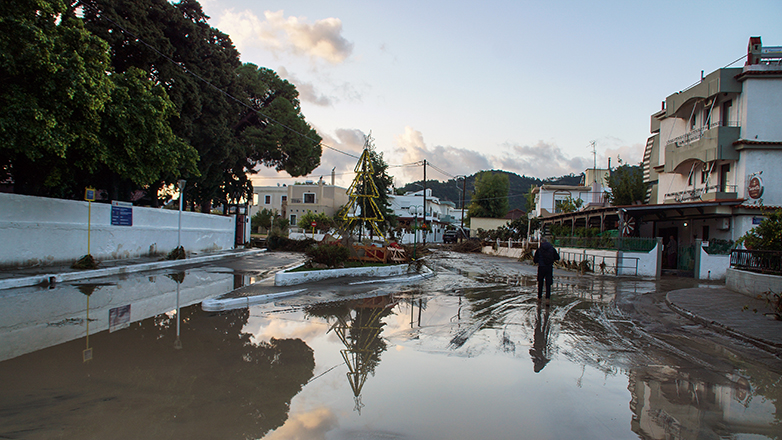 Κακοκαιρία «Bora»: Στις πληγείσες περιοχές μεταβαίνουν κλιμάκια του ΣΥΡΙΖΑ