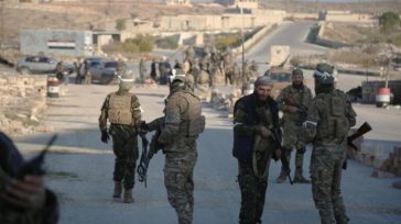 Συρία: Σιίτες μαχητές από το Ιράκ περνούν τα σύνορα για να βοηθήσουν τον συριακό στρατό