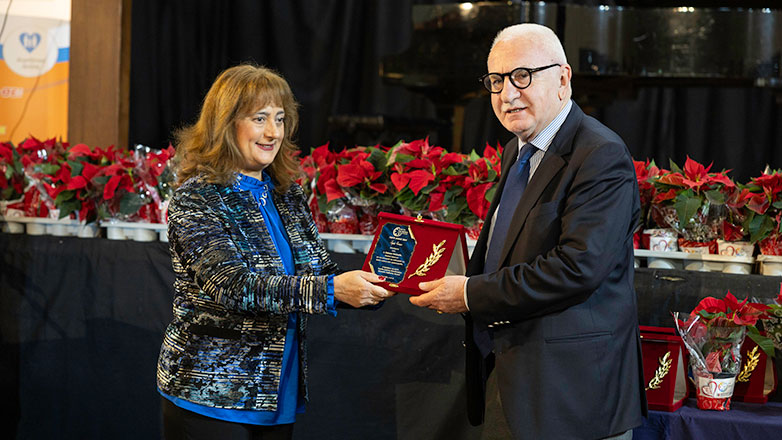 Βράβευση Γιώργου Τσούκαλη για τον αγώνα του ενάντια στην αρχαιοκαπηλία