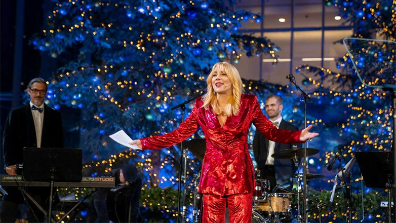 ΚΠΙΣΝ: Επίσημη έναρξη της εορταστικής περιόδου με την εντυπωσιακή φωταγώγηση