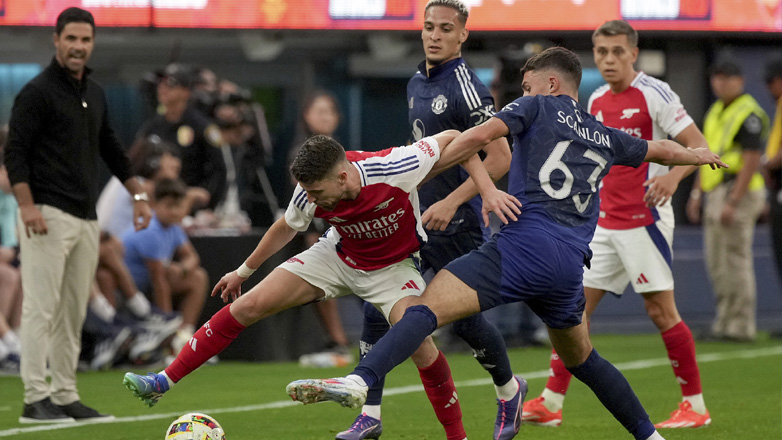 Κύπελλο Αγγλίας: Ντέρμπι Άρσεναλ-Μάντσεστερ Γιουνάιτεντ στη φάση των «64»