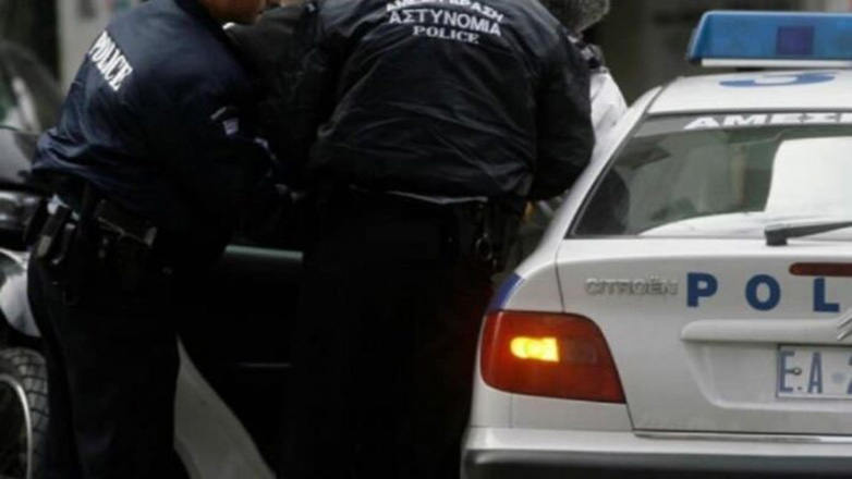 Χειροπέδες σε 57χρονο καταζητούμενο με ευρωπαϊκά εντάλματα σύλληψης