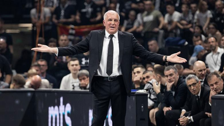 Ομπράντοβιτς: «Κάνουν τα πάντα οι περιφερειακοί του Παναθηναϊκού, κυριαρχεί ο Λεσόρ στο “5”»