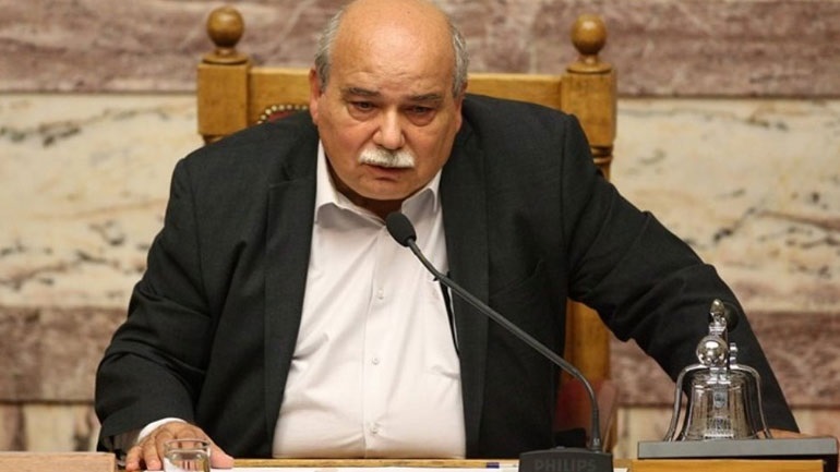 Ν. Βούτσης: «Καμία σχέση του αστυνομικού με τον ΣΥΡΙΖΑ»