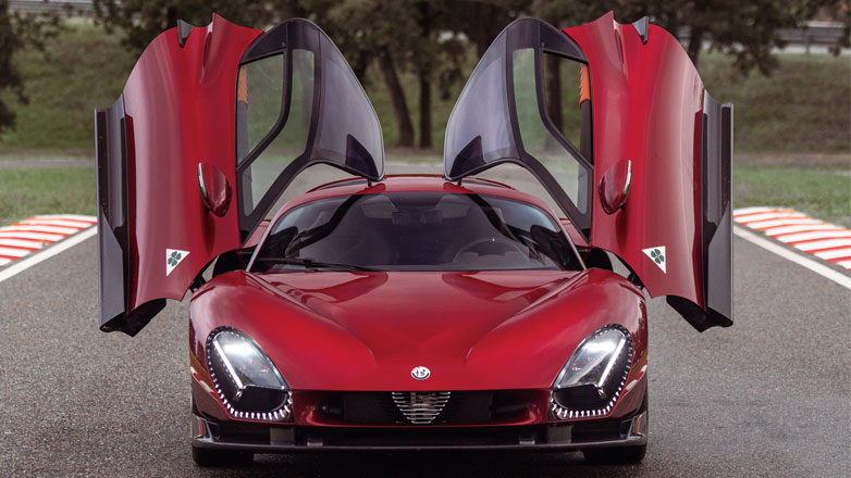 Ποιος πιλότος της F1 βοήθησε στην ανάπτυξη της ιδιαίτερα σπάνιας Alfa Romeo 33 Stradale;