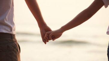 Χαμός στη Λάρισα: Ο νονός «κλέφτηκε» με την κουμπάρα