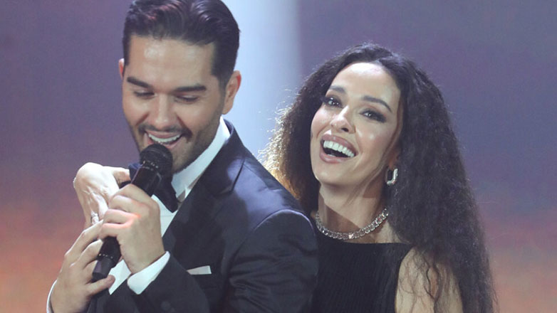 Ελένη Φουρέιρα: Η αντίδραση της τραγουδίστριας όταν ρεπόρτερ έκαναν αδιάκριτη ερώτηση στον Χρήστο Μάστορα