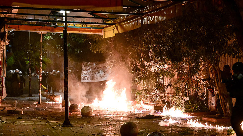 Επέτειος Γρηγορόπουλου: Απολογούνται την Τρίτη οι 10 συλληφθέντες για τα επεισόδια στα Εξάρχεια