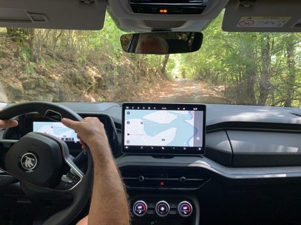 Χερσόνησος: Ανεξέλεγκτη πορεία μεθυσμένου οδηγού Χερσόνησος: Ανεξέλεγκτη πορεία μεθυσμένου οδηγού