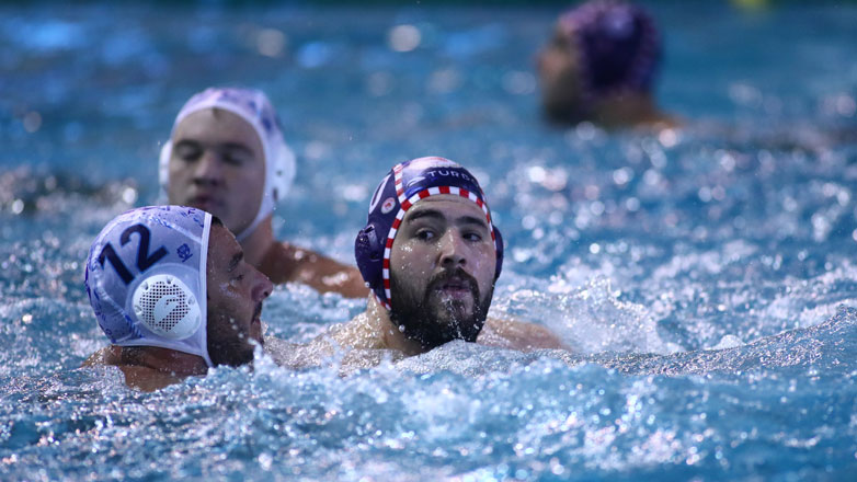 Πόλο: Ζορίστηκε αλλά πέρασε από το «Σεράφειο» ο Ολυμπιακός με 14-13 επί του Απόλλωνα Σμύρνης