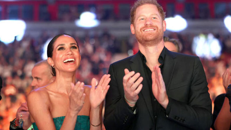 Η χριστουγεννιάτικη κάρτα της Meghan Markle και του Harry εν μέσω φημών διαζυγίου