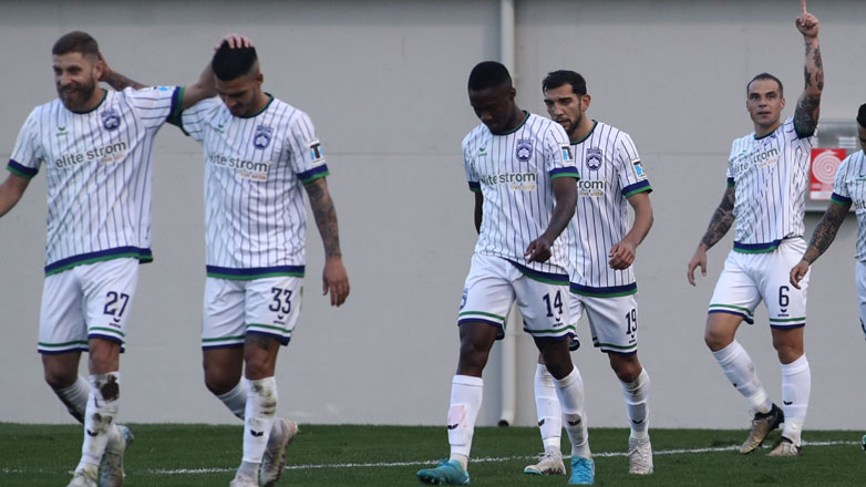 Super League 2: Πέρασε από το Σεραφείδειο κι επέστρεψε στην κορυφή η Κηφισιά, 3-2 την ΑΕΚ Β’