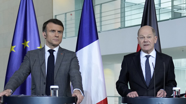 Σολτς και Μακρόν δηλώνουν έτοιμοι, υπό προϋποθέσεις, «να συνεργαστούν με τους νέους ηγέτες» στη Συρία