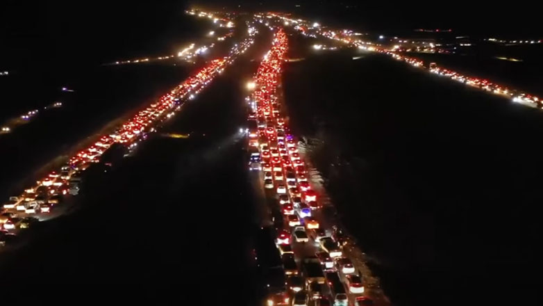 Χιλιάδες πρόσφυγες επιστρέφουν στην πατρίδα τους μετά την πτώση Άσαντ