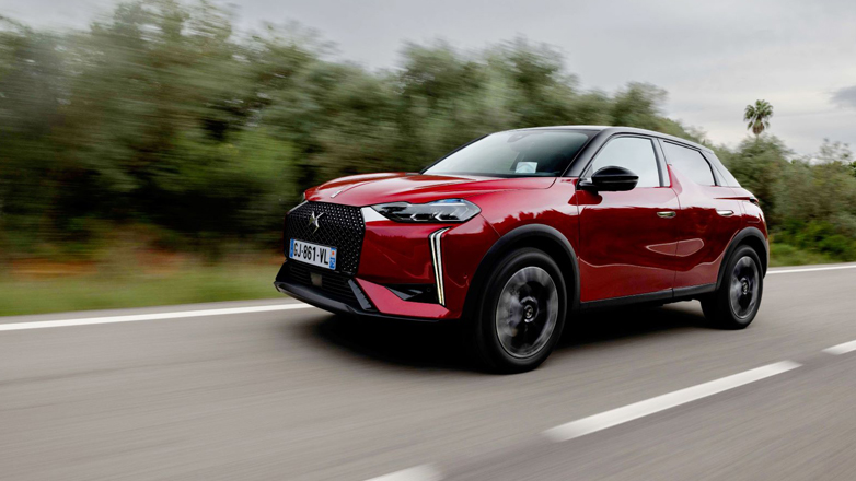 Η DS AUTOMOBILES κέρδισε το βραβείο SMARTBEST 2025 για την ενσωμάτωση του  ChatGPT στα μοντέλα της