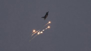 Η Χεζμπολάχ καταδικάζει τους βομβαρδισμούς του Ισραήλ στη Συρία