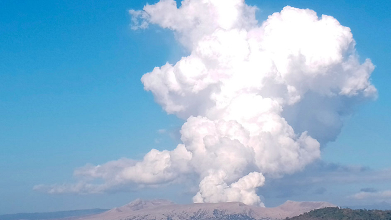 Φιλιππίνες: Μαζικές εκκενώσεις μετά από έκρηξη ηφαιστείου