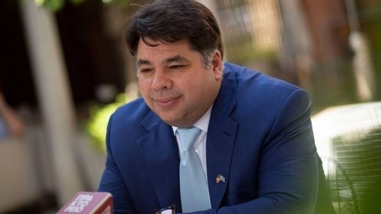 Αποχωρεί από την θέση του ο πρέσβης των ΗΠΑ στην Ελλάδα Γιώργος Τσούνης