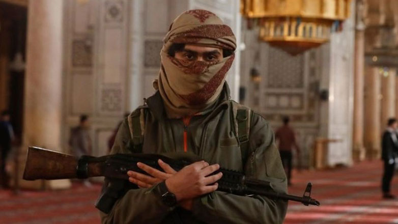 Ισλαμιστές αντάρτες βανδάλισαν χριστιανική εκκλησία στη Συρία Ισλαμιστές αντάρτες βανδάλισαν χριστιανική εκκλησία στη Συρία