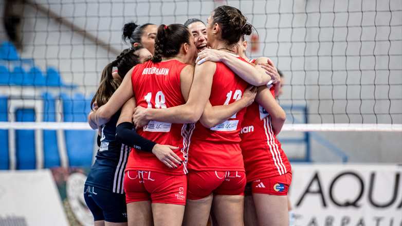 Βόλεϊ γυναικών: Στα προημιτελικά του Challenge Cup με «γλυκιά» ήττα ο Ολυμπιακός