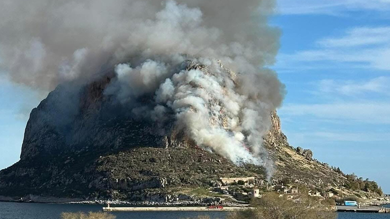 Σύλληψη 75χρονου για την πυρκαγιά στη Μονεμβασιά