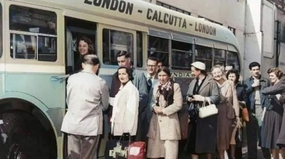 «Hippie Route»: Με λεωφορείο από το Λονδίνο στην Ινδία