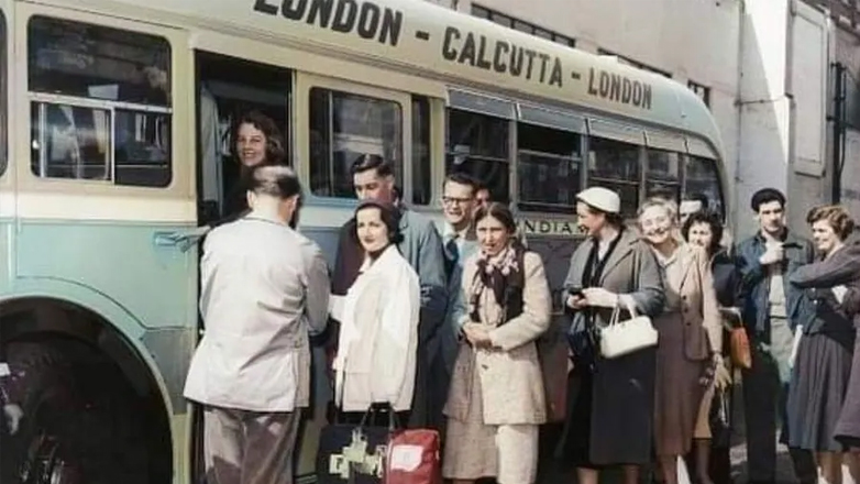 «Hippie Route»: Με λεωφορείο από το Λονδίνο στην Ινδία