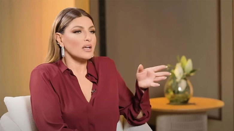 Η Έλενα Παπαρίζου για τον γάμο της με τον Ανδρέα Καψάλη – «Είμαστε πιο ανεξάρτητο ζευγάρι γιατί είμαστε καριερίστες»