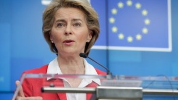 Στην Τουρκία η πρόεδρος της Ευρωπαϊκής Επιτροπής για συνομιλίες με τον Ερντογάν