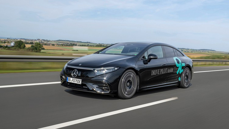 DRIVE PILOT: Πράσινο φως στην Mercedes-Benz για αυτόνομη οδήγηση επιπέδου 3
