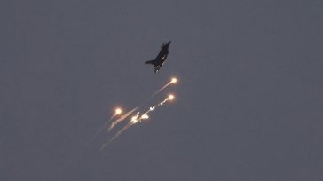 Το Ισραήλ βομβάρδισε στρατιωτικές εγκαταστάσεις των Χούθι στην Υεμένη