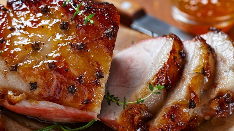 Μειωμένες έως και 15% οι παραγγελίες στα κρεοπωλεία για τα Χριστούγεννα